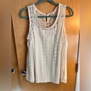 Women’s Elegant Cream Lace Sleeveless Top